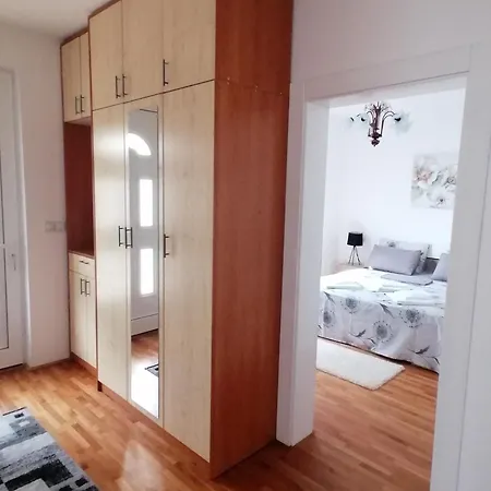 Divota Apartment