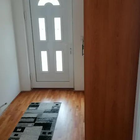 Divota Apartment *